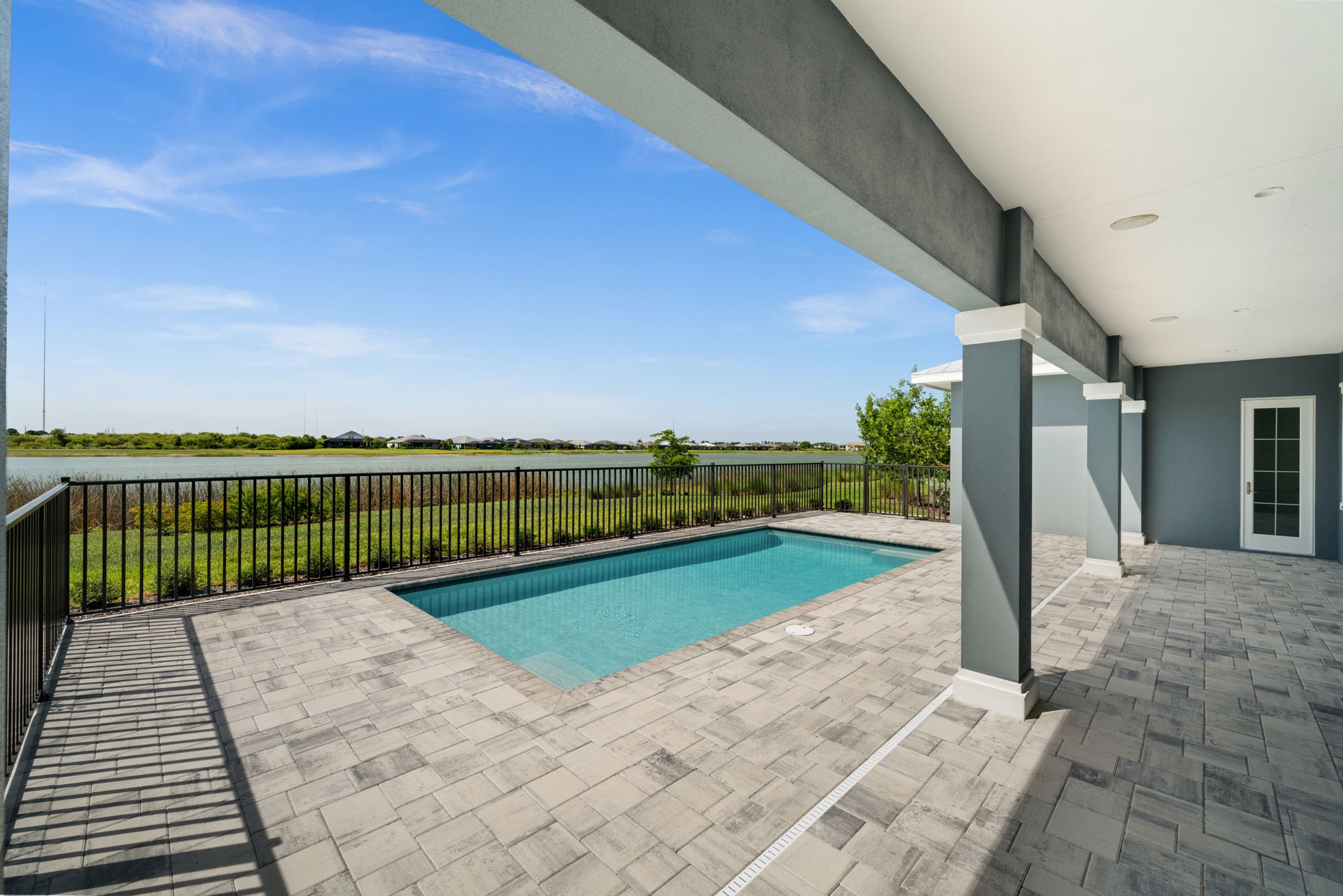 Sophie_31-web-or-mls-AND_1255