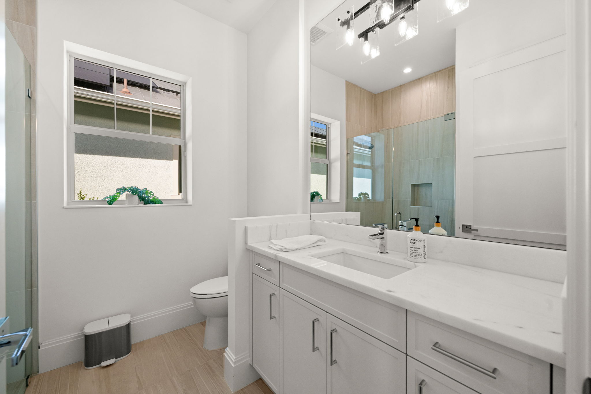 Sophie_53-web-or-mls-AND_1375